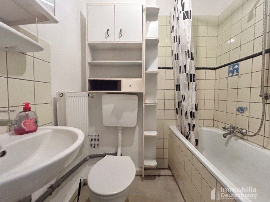 Badezimmer im Erdgeschoss links Wohn- / Gesch�ftshaus Dortmund
