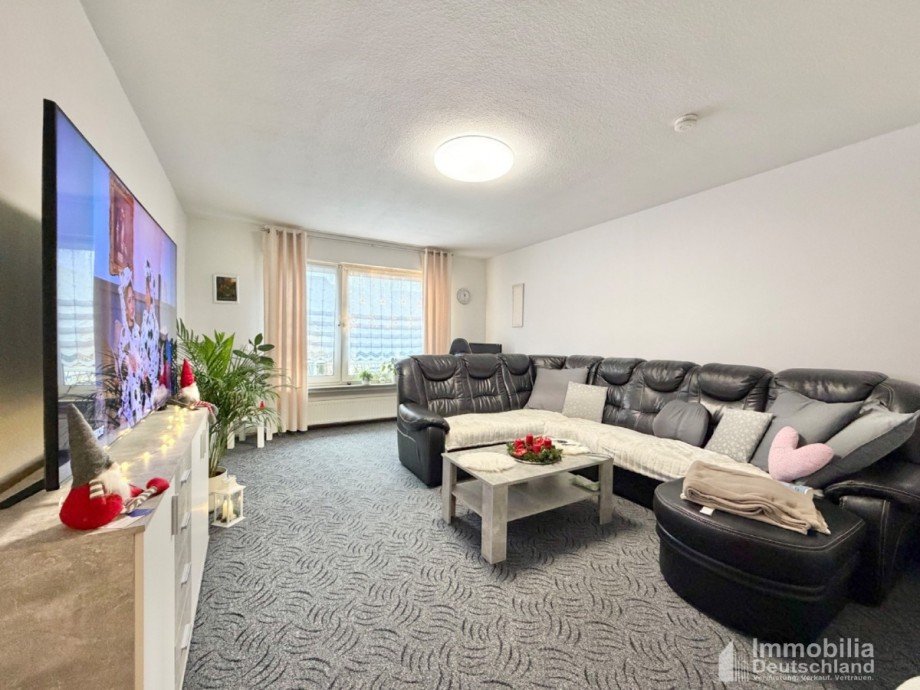 Wohnzimmer 1. OGL Mehrfamilienhaus Dortmund