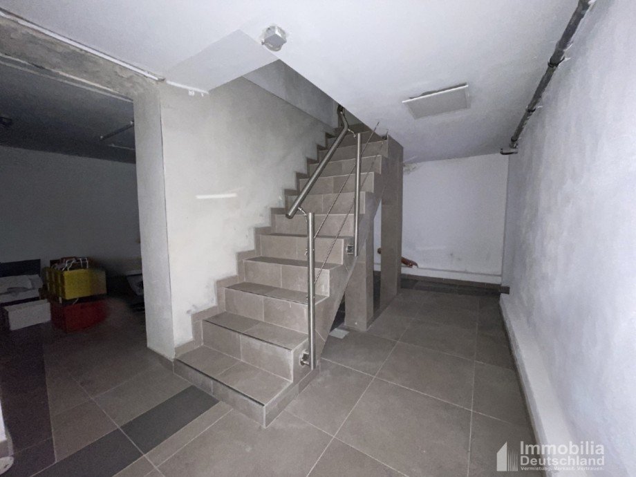 Kellertreppe Mehrfamilienhaus Dortmund