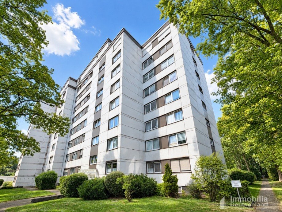 Frontansicht Etagenwohnung L�nen