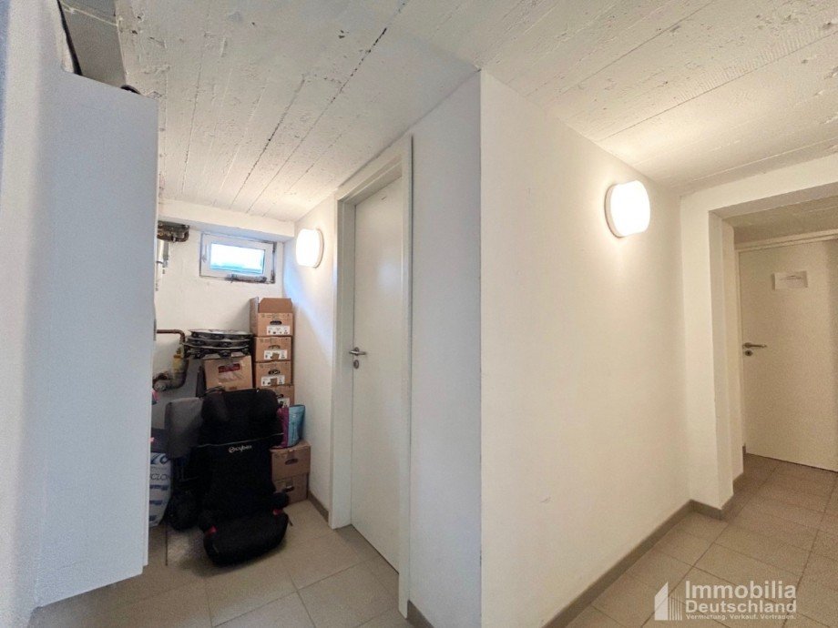 Flur KG Zweifamilienhaus Dortmund
