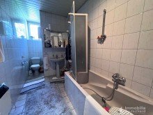 Badezimmer 1.OG Mehrfamilienhaus mit Entwicklungspotenzial in Dortmund-Marten