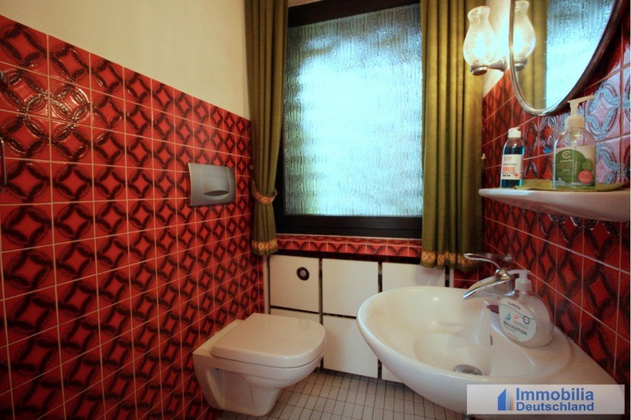 G�ste-WC Hauptwohnung Zweifamilienhaus Dortmund