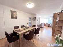 Esszimmer Charmantes Zweifamilienhaus zzgl. ausgebautem Dachgeschoss, Kaminen, Garten und Garage in Kamen