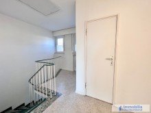 Treppenhaus Zweifamilienhaus mit Garagen in Wunschlage von L�nen