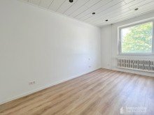Kinder-/ Arbeitszimmer Moderne 3-Zimmer-Wohnung mit Balkon im Hafenviertel Dortmund