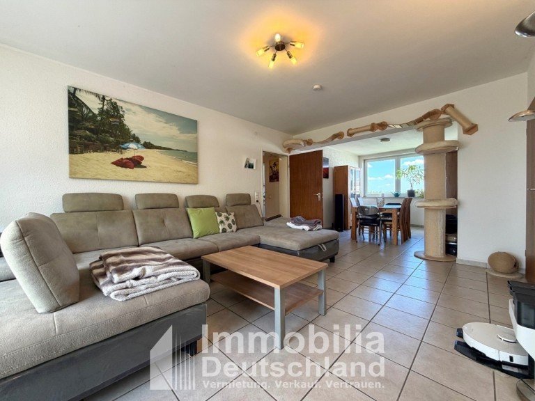 Wohnzimmer L�nen Etagenwohnung Gro�z�giges Wohnen mit offenem Raumgef�hl und Westbalkon