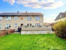 Garten Doppelhaush�lfte mit Doppelgarage, Garten und Ausbaupotential in Kamen zu verkaufen