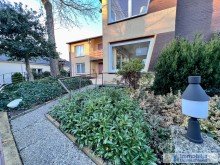 Grundst�ck Zweifamilienhaus mit Garagen in Wunschlage von L�nen