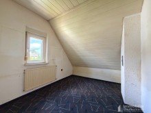 Kinderzimmer Gestalten statt Kompromisse eingehen: Doppelhaush�lfte mit Garage und gro�em Grundst�ck