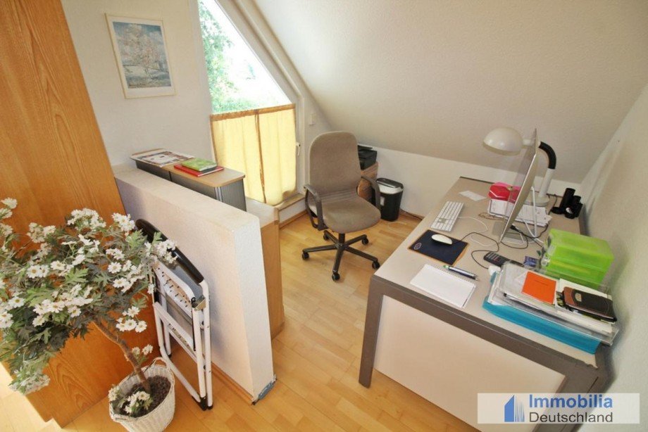 Arbeitsecke im Schlafzimmer OG Doppelhaush�lfte Dortmund
