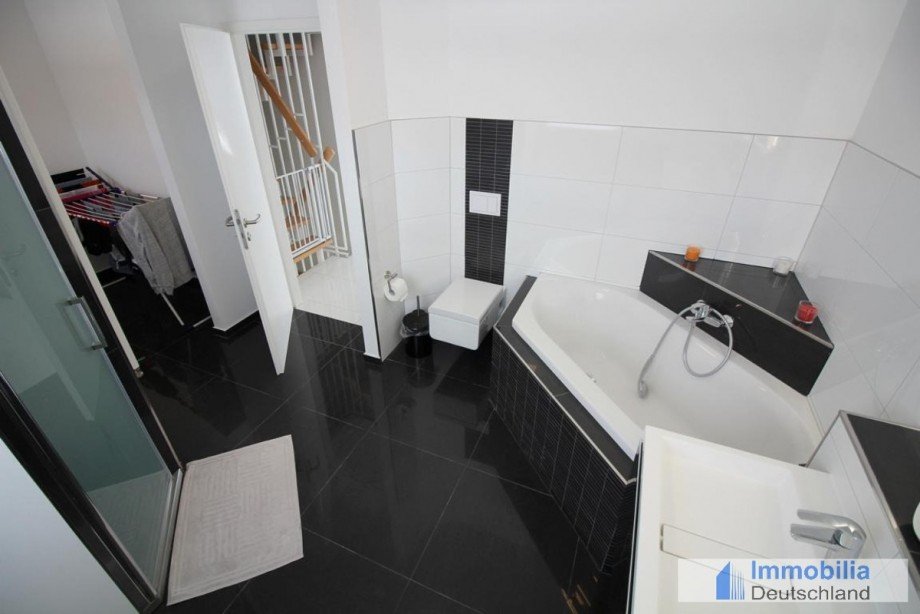 Badezimmer 1.OG Reihenendhaus L�nen