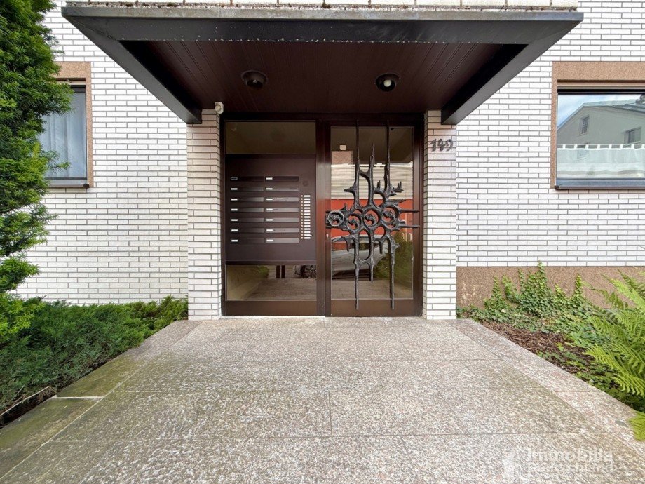 Blick auf den Hauseingang Erdgeschosswohnung Dortmund
