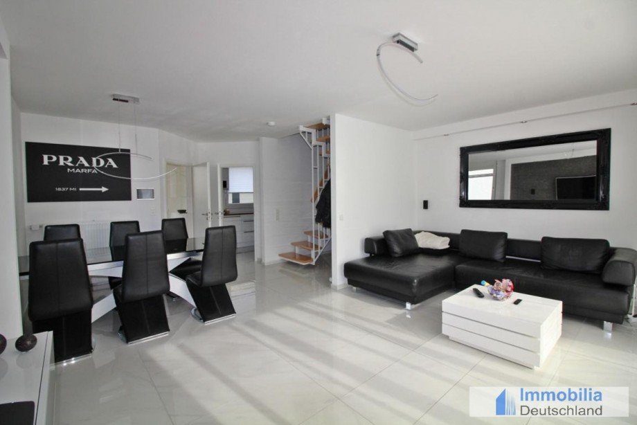 Wohnzimmer Reihenendhaus L�nen