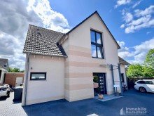 Au�enansicht Vielseitig nutzbar! 2-Familienhaus + Einlieger mit Garten in Bergkamen