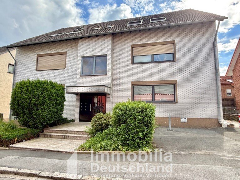 Frontansicht Dortmund Erdgeschosswohnung Single-Gl�ck oder Top-Investment in Hombruch: Ruhiges Erdgeschoss mit gro�em Gestaltungspotenzial