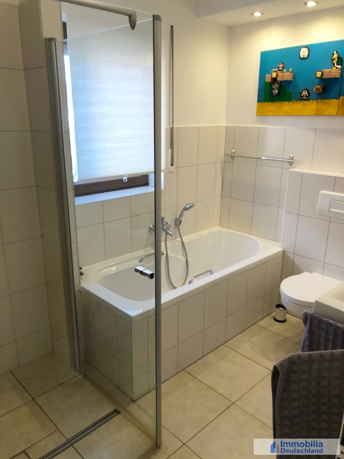Badezimmer 1.OG Mehrfamilienhaus Dortmund