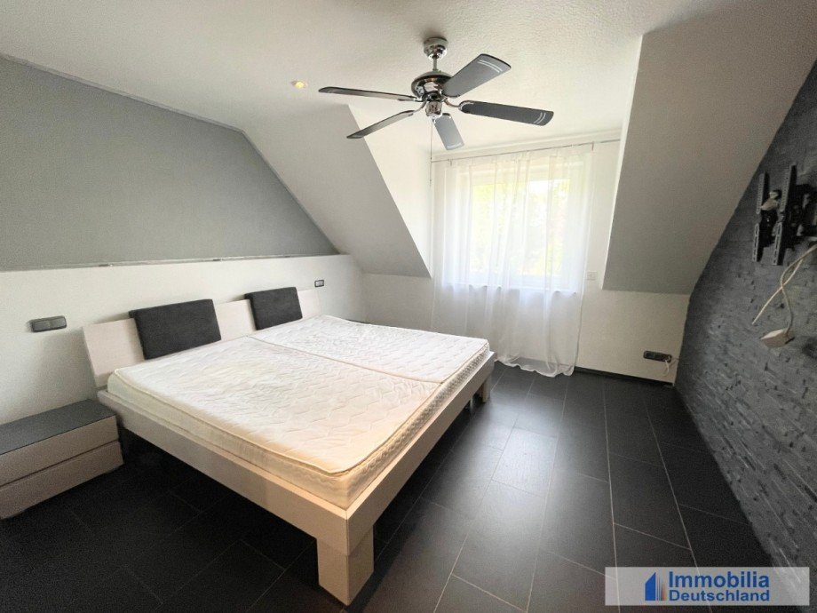 Schlafzimmer Doppelhaush�lfte Bergkamen
