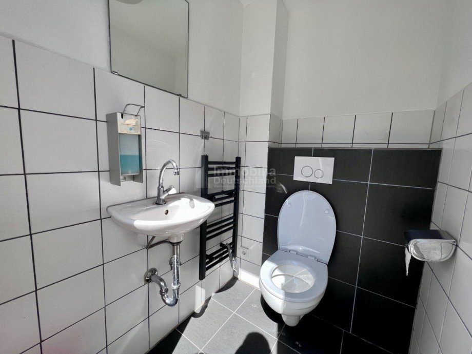 Bild... Halle L�nen