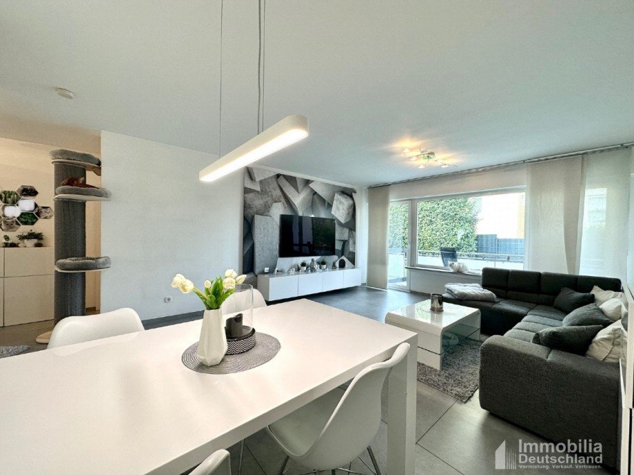 Weitr�umiger, heller Wohn-/Essbereich Erdgeschosswohnung Dortmund