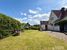 Garten Gestalten statt Kompromisse eingehen: Doppelhaush�lfte mit Garage und gro�em Grundst�ck