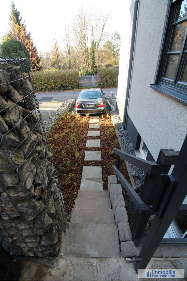 Zungang zum Stellplatz Erdgeschosswohnung Dortmund