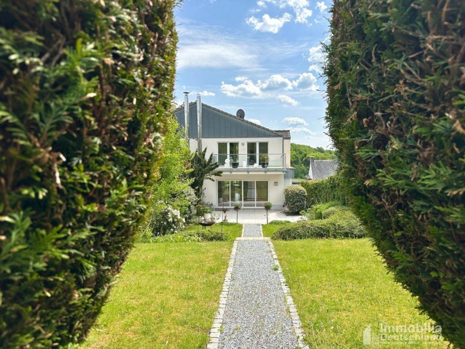 Blick - Garten zum Haus Doppelhaush�lfte Herdecke