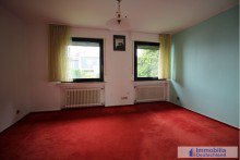 Schlafzimmer 2 v. 5 Hauptwohnung Zweifamilienhaus in Traumlage Dortmund-H�chsten (Sommerberg)