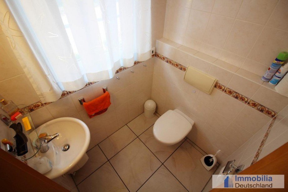 G�ste-WC EG Doppelhaush�lfte Dortmund