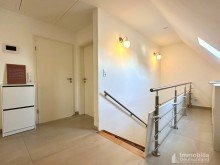 Flur im Obergeschoss Liebenswerte Doppelhaush�lfte inkl. Garage, Sauna und gro�em Garten im Dortmunder S�den