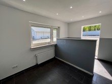 Bild... WERKHALLE MIT LKW-GRUBE | FREIFL�CHE 1.000 m� | B�RO IN L�NEN