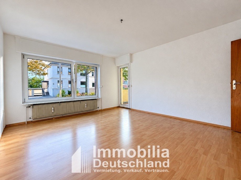 Wohnzimmer Erdgeschosswohnung L�nen