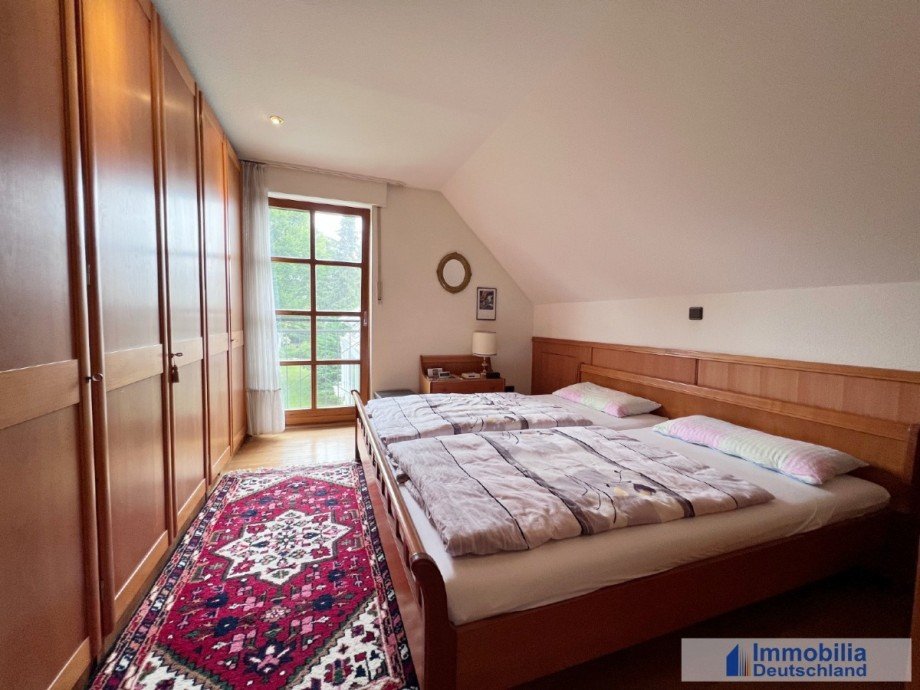 Schlafzimmer 1 Haupthaus Mehrfamilienhaus Dortmund