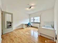 Schlafzimmer 2 Sonnige 2-Zimmer-Wohnung mit Balkon und Einbauk�che ? einfach einziehen