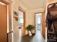 Diele OG Modernisiert, gro�z�gig & familienfreundlich - Zweifamilienhaus zum Ankommen