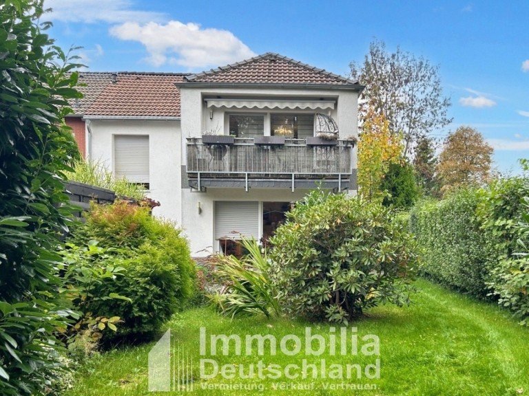 Au�enfoto Gartensicht Dortmund Zweifamilienhaus Modernisiert, gro�z�gig & familienfreundlich - Zweifamilienhaus zum Ankommen