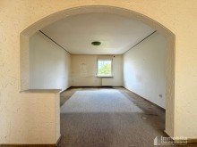 Esszimmer Gestalten statt Kompromisse eingehen: Doppelhaush�lfte mit Garage und gro�em Grundst�ck