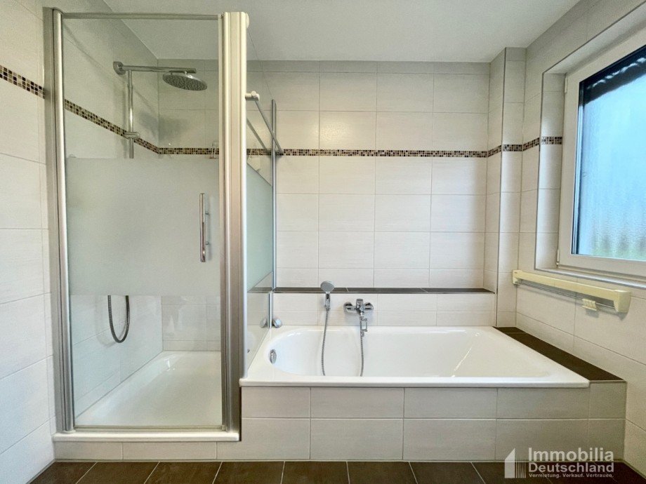 Dusche und Wanne Doppelhaush�lfte Dortmund