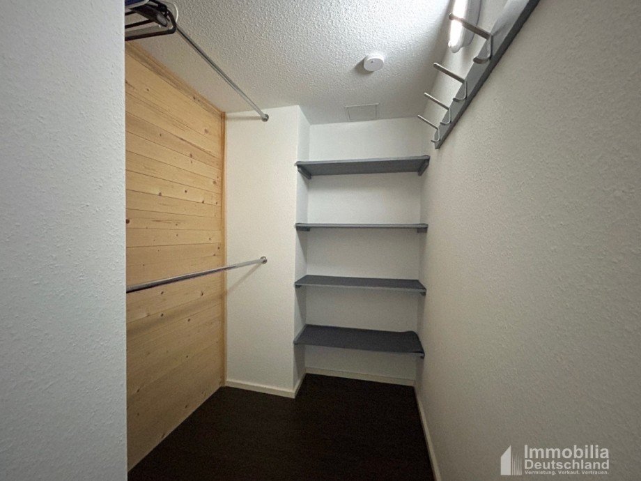 Begehbarer Kleiderschrank Etagenwohnung Dortmund