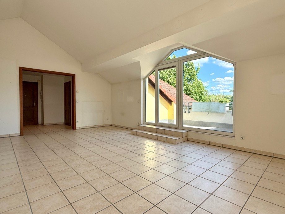 Blick zum Wohnbereich Dachgeschosswohnung Dortmund