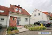 Au�enansicht Modernes Reihenendhaus mit Garten und Garage in Dortmund-Derne