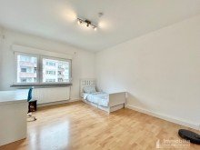 Schlafzimmer 2 Sonnige 2-Zimmer-Wohnung mit Balkon und Einbauk�che ? einfach einziehen