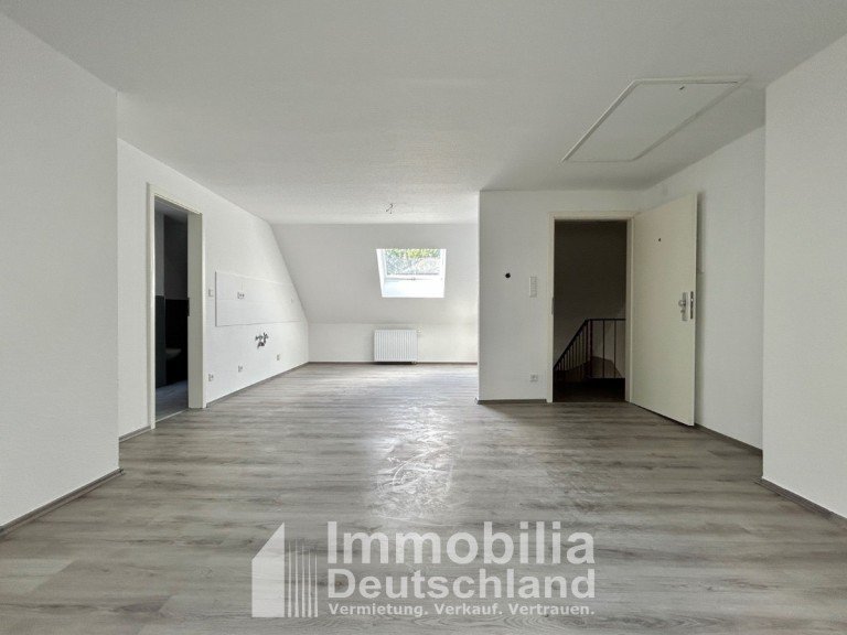 IMG_4105 Holzwickede Dachgeschosswohnung Erstbezug: Modernes Singleappartement im neu ausgebauten Dachgeschoss